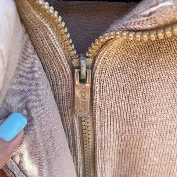 Bench Jacket - Picture 5 of 11